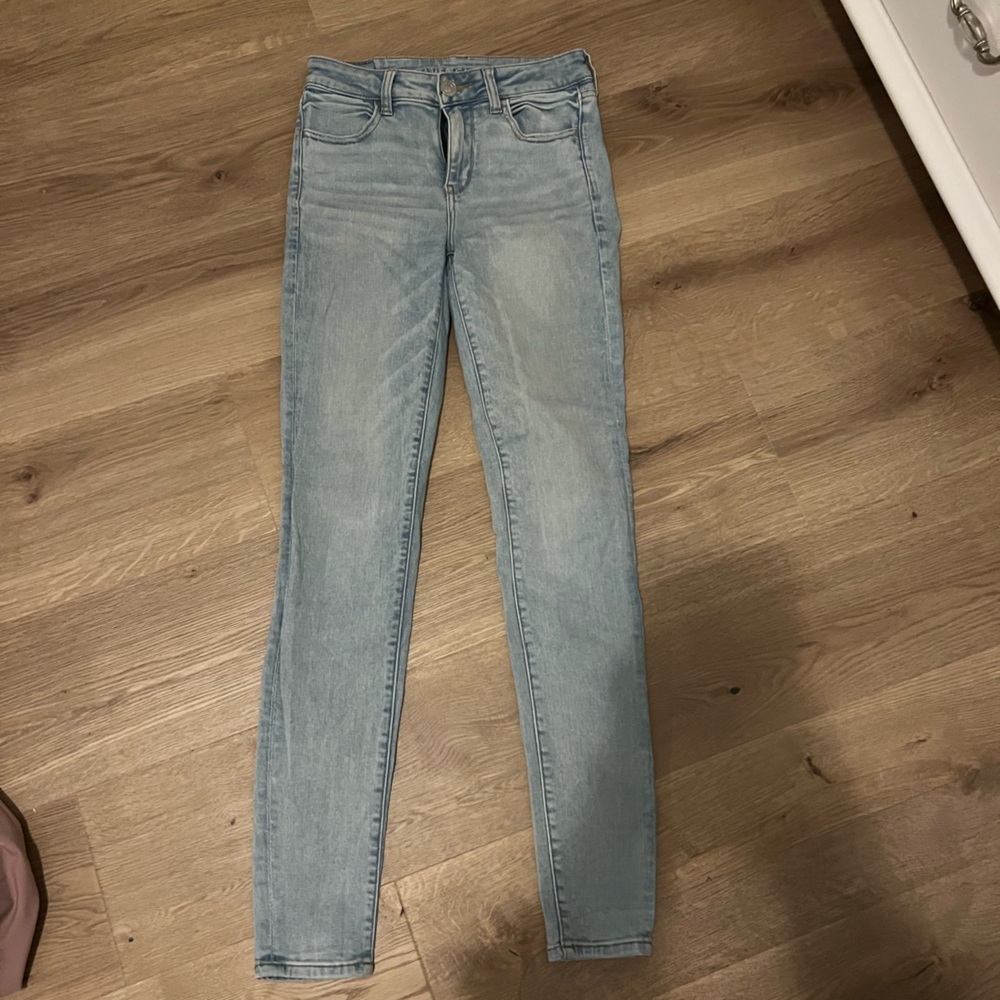 American Eagle Outfitters Light Blue Skinny Jeans